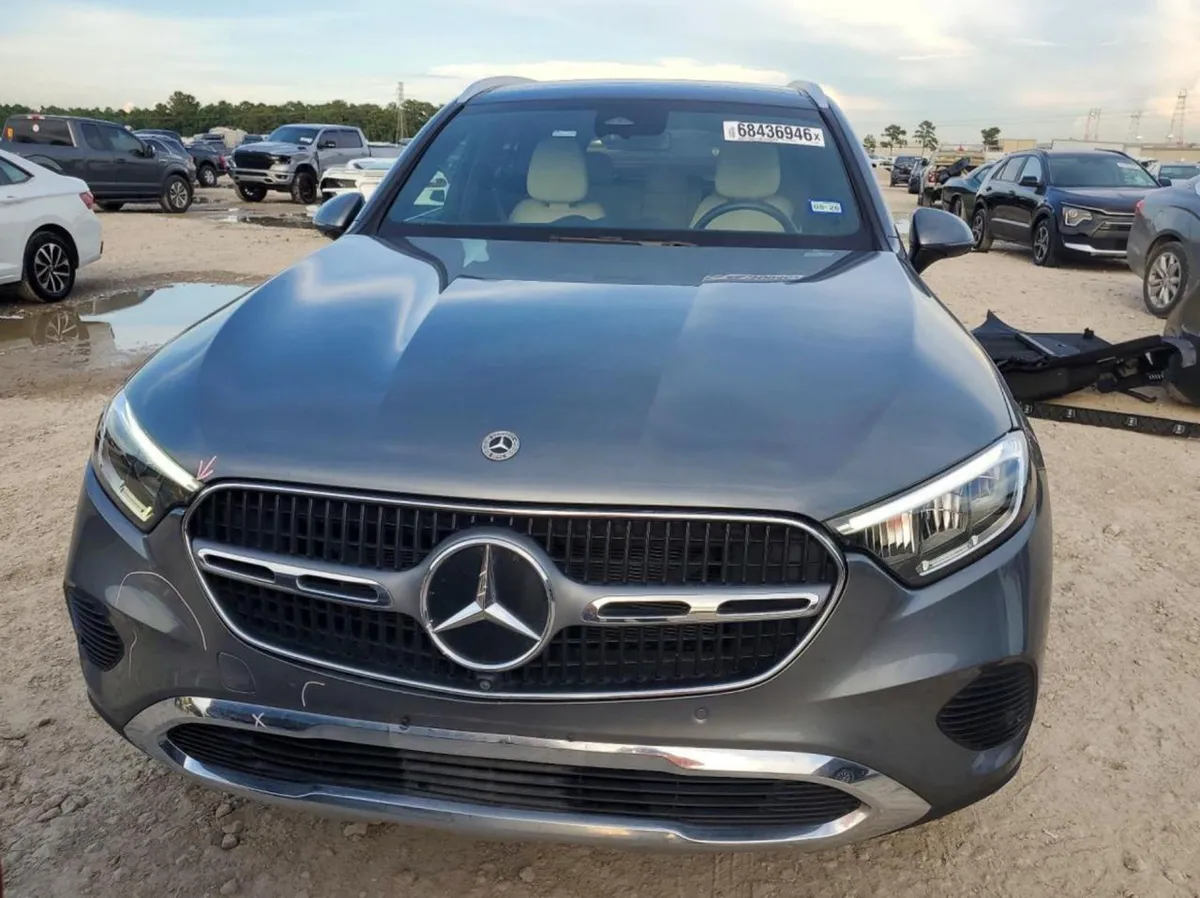 MERCEDES-BENZ GLC 300 4MATIC 2023