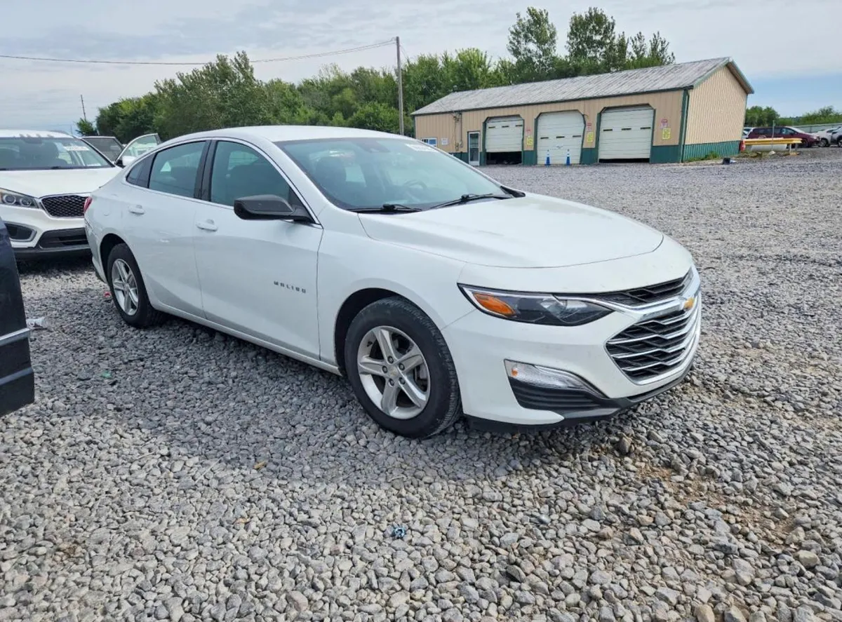 CHEVROLET MALIBU LS 2023