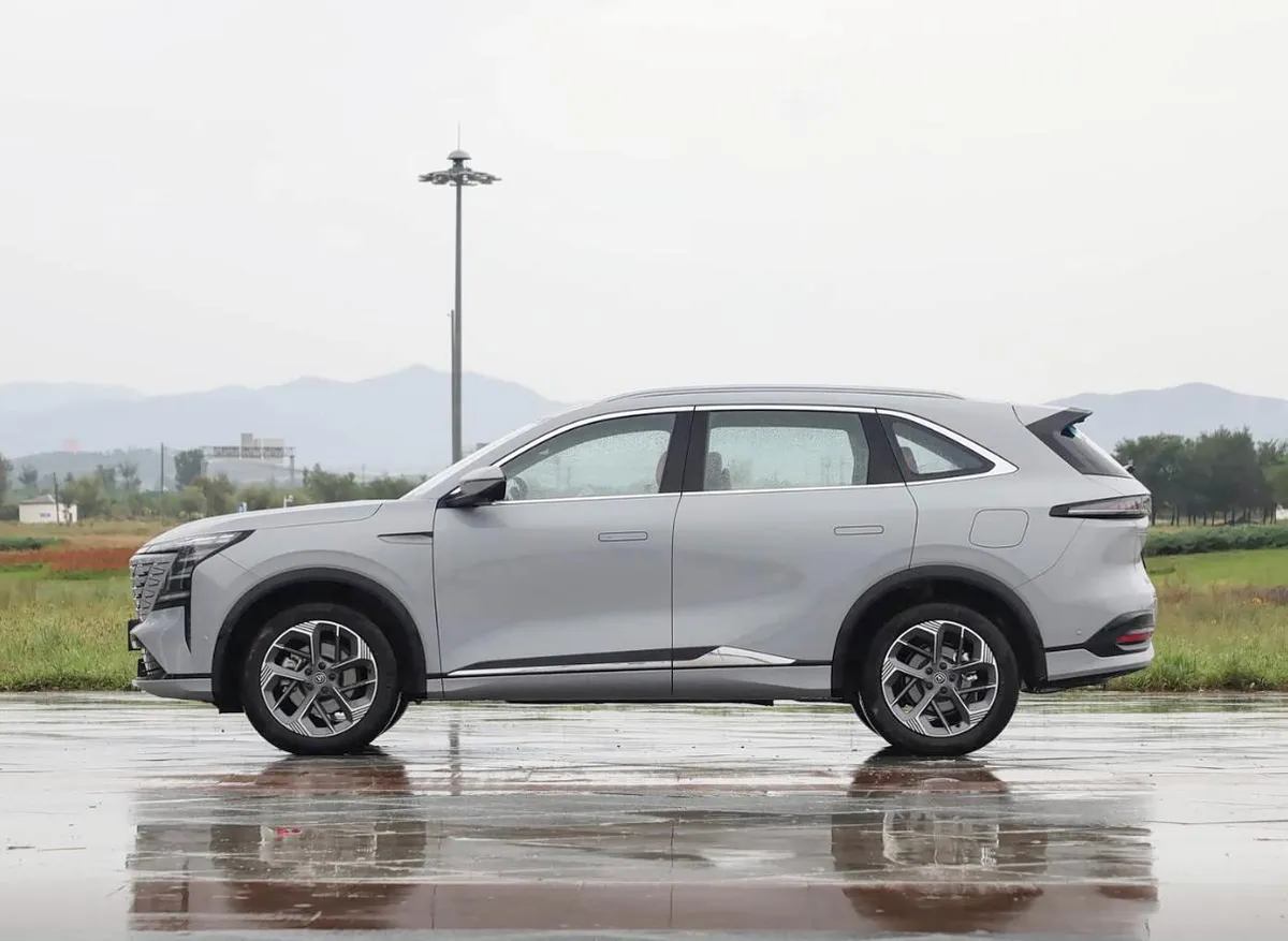 CHANGAN CS75 PLUS 1 2026