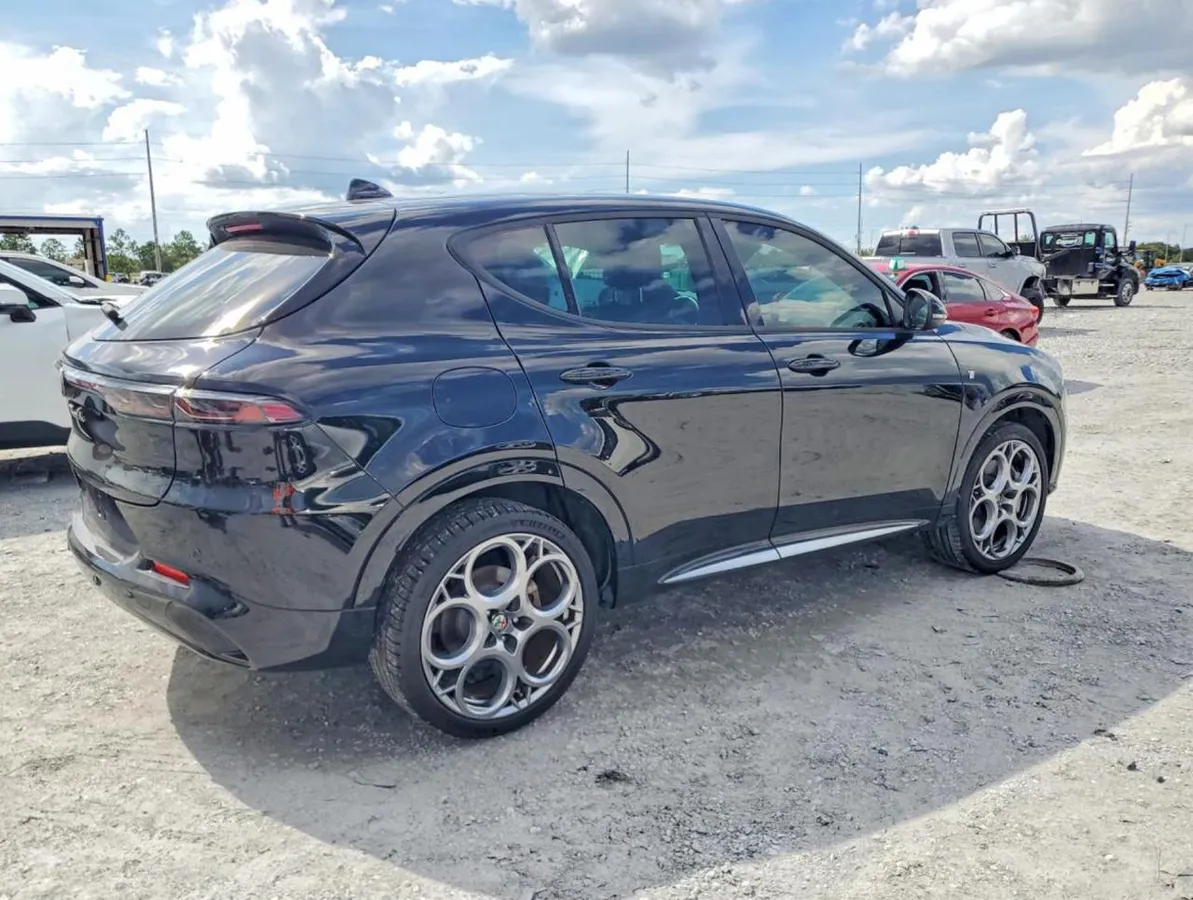 ALFA ROMEO TONALE TI 2023