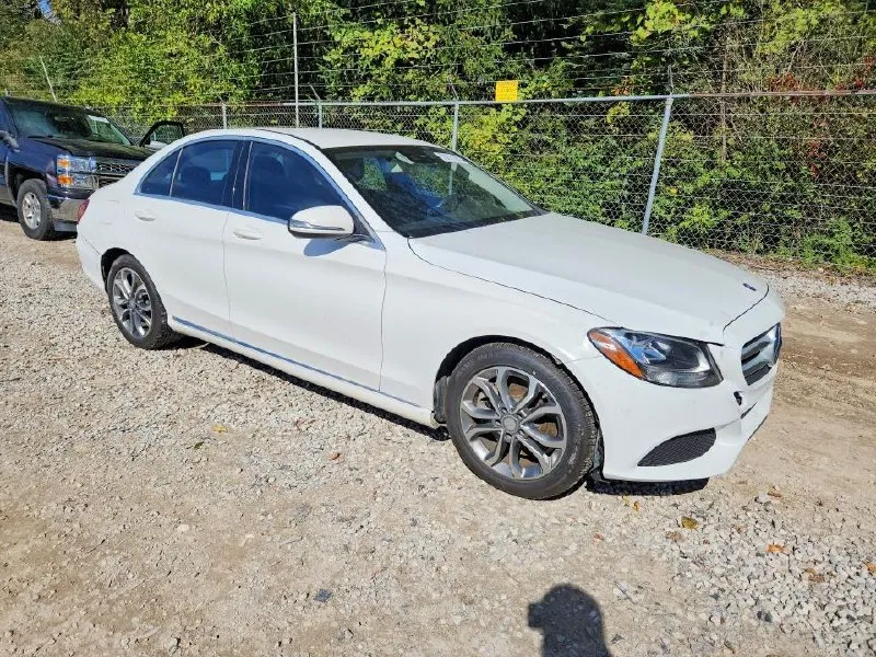 MERCEDES-BENZ C-CLASS C 300 2016