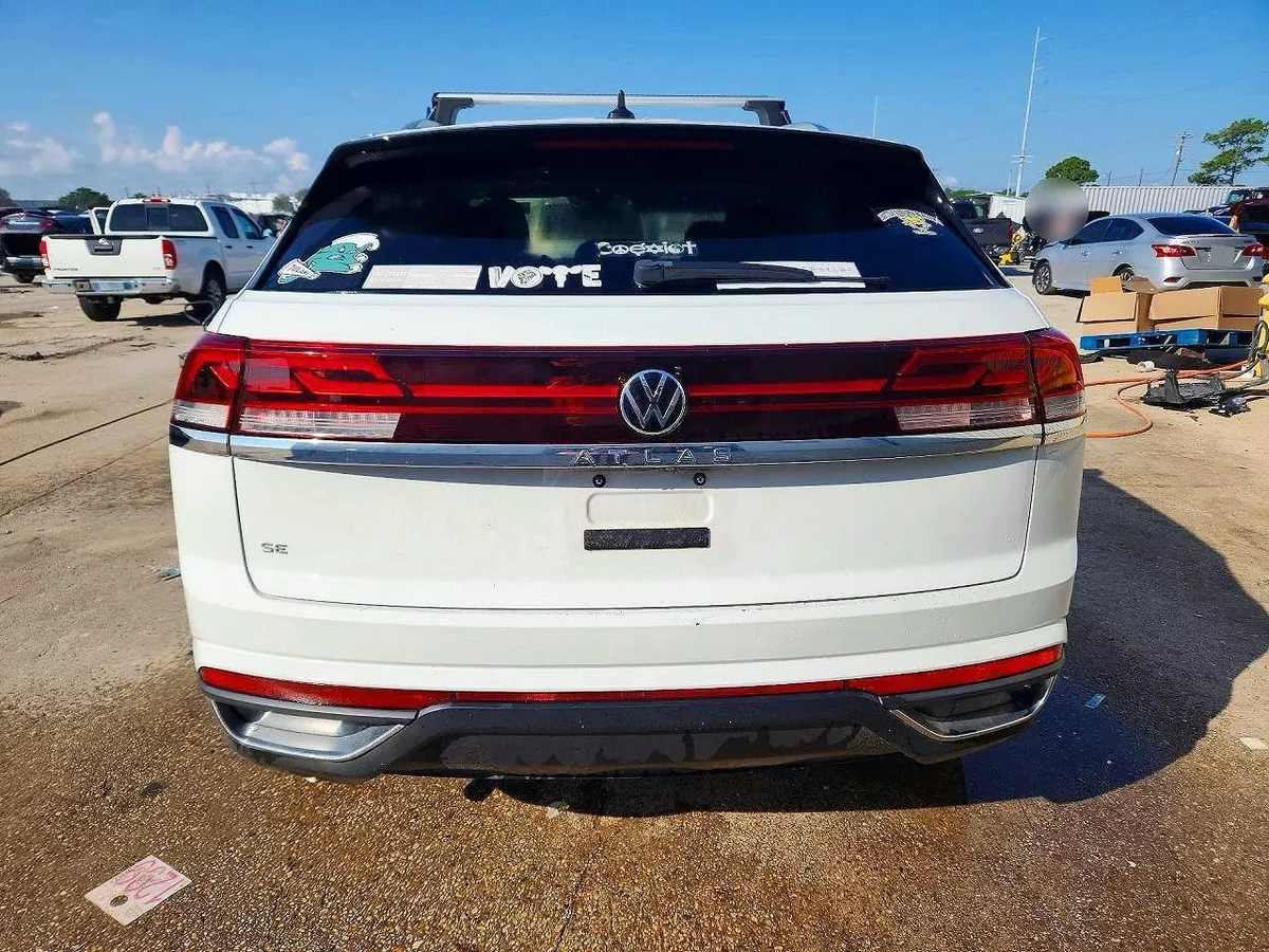 VOLKSWAGEN ATLAS SE 2024
