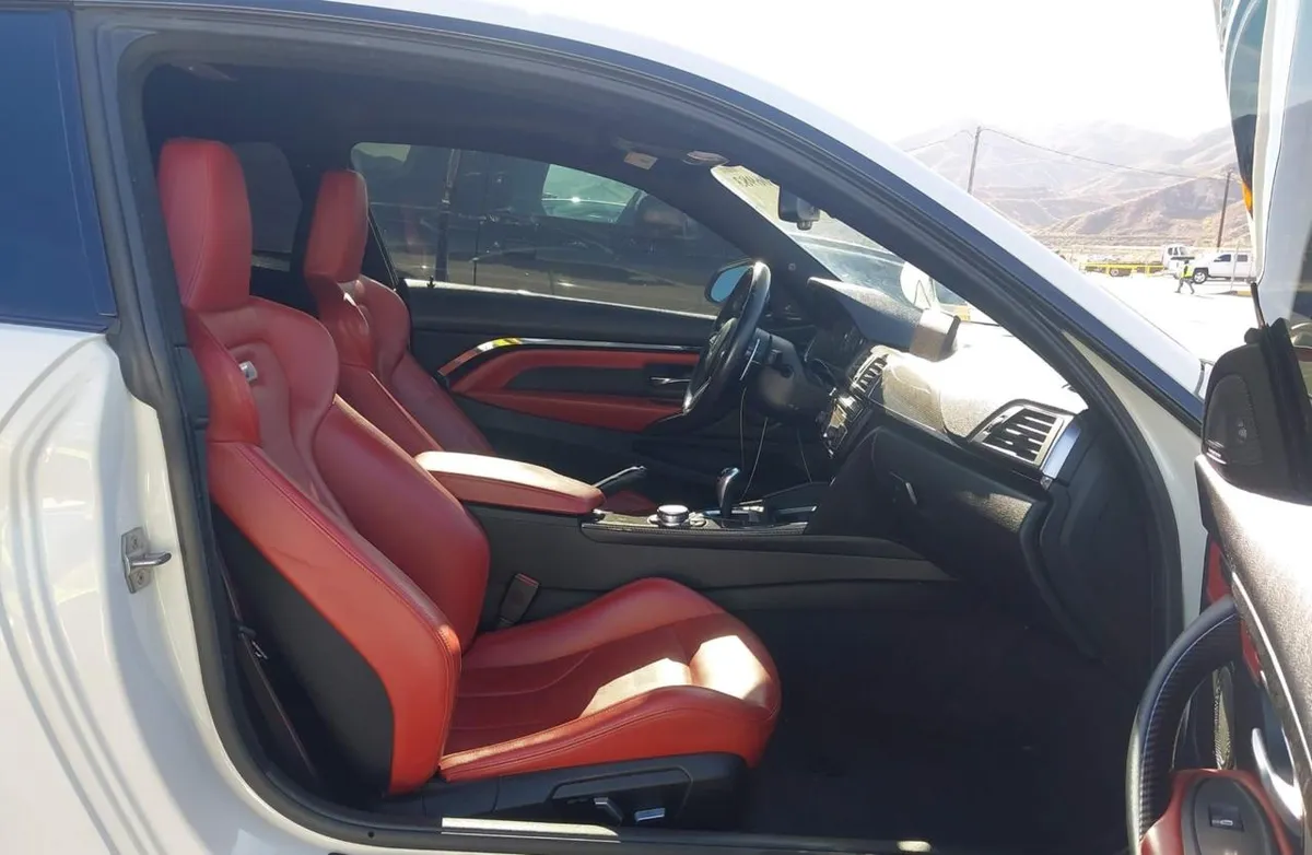 BMW M4 2016