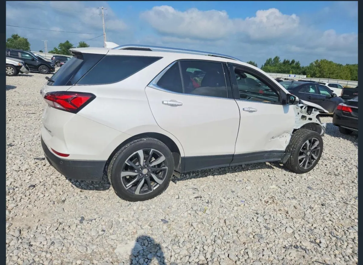 CHEVROLET EQUINOX PREMIER 2023