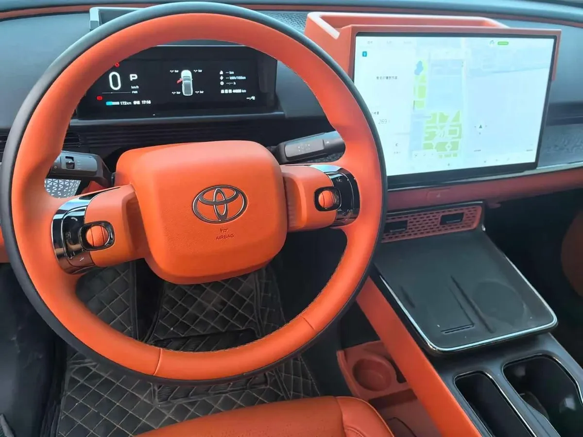 TOYOTA BZ3X 520 PRO 2025