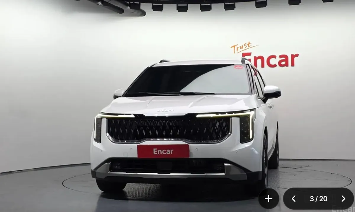 KIA CARNIVAL SIGNATURE 2023