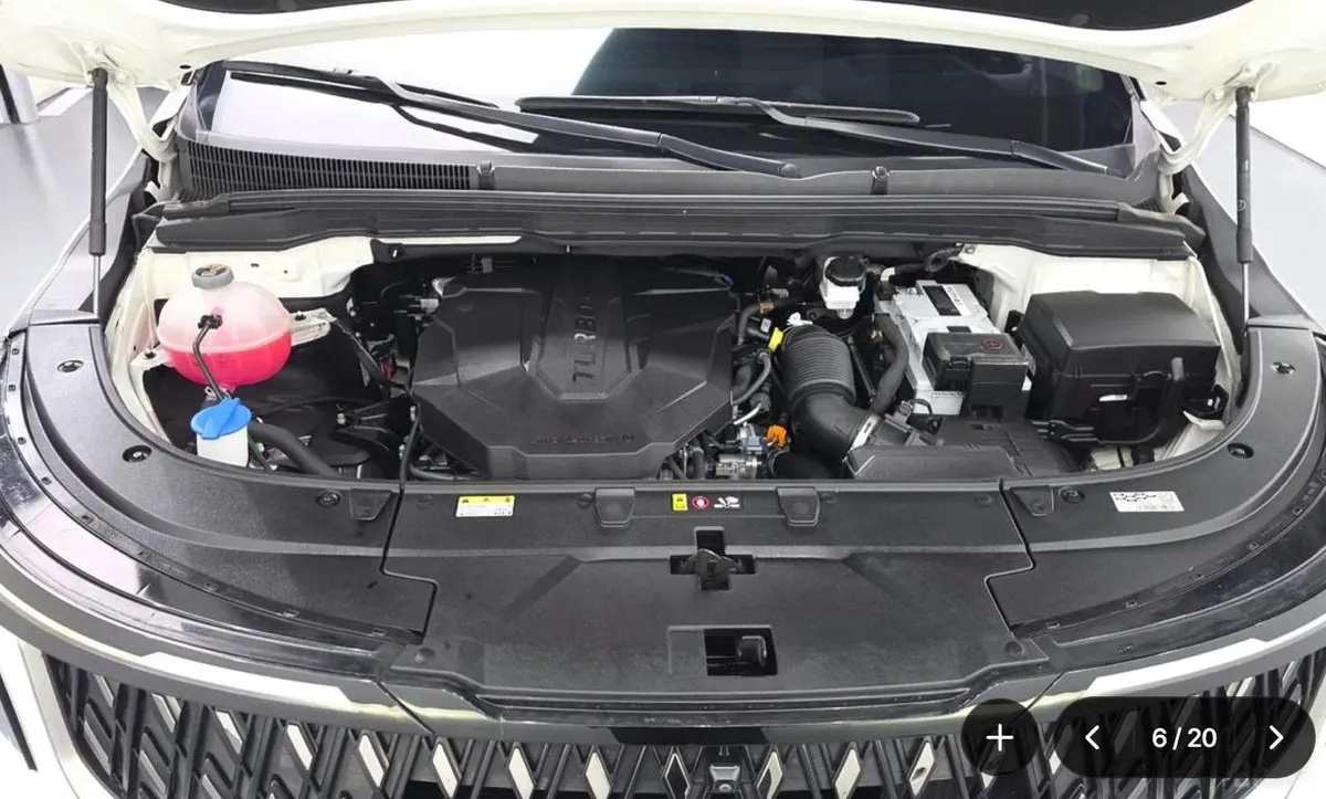 KIA CARNIVAL SIGNATURE 2023