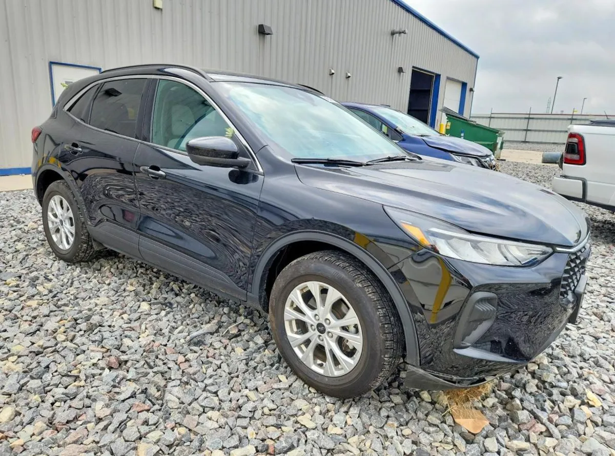 FORD ESCAPE ACTIVE 2023