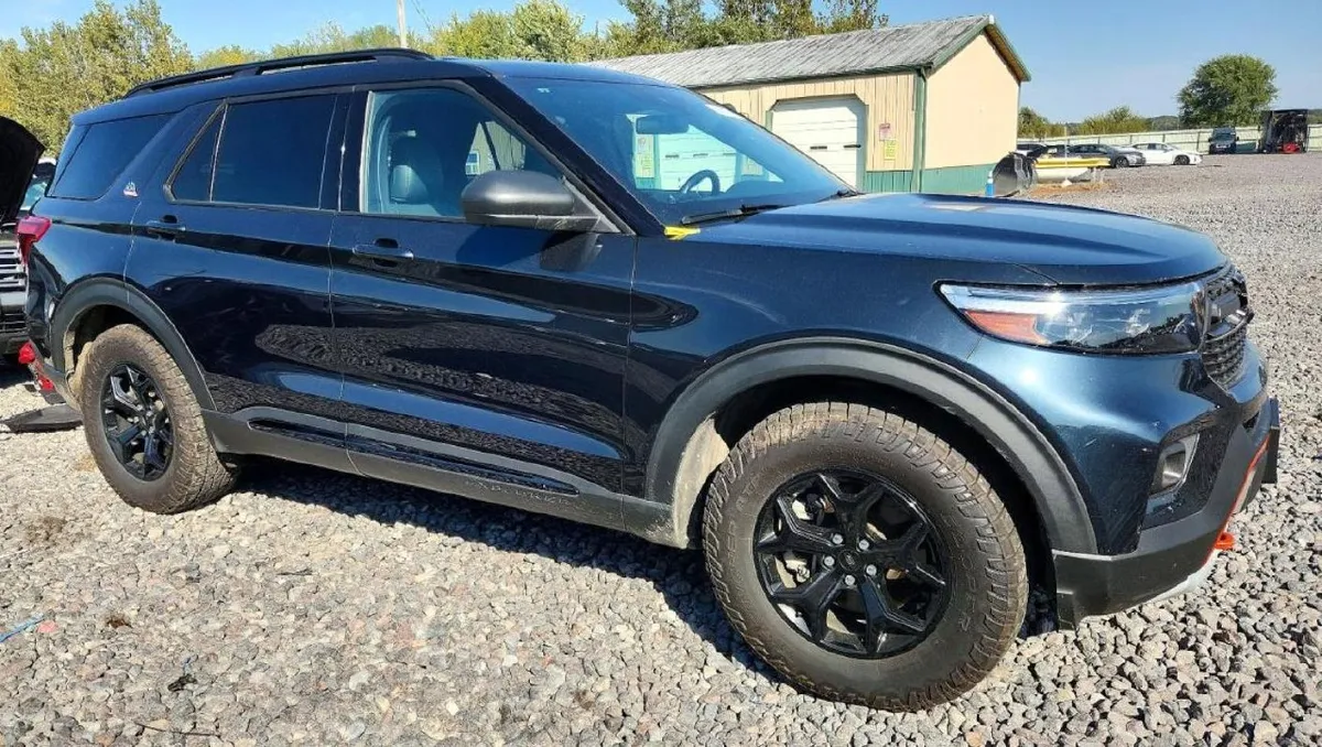 FORD EXPLORER TIMBERLINE 2022