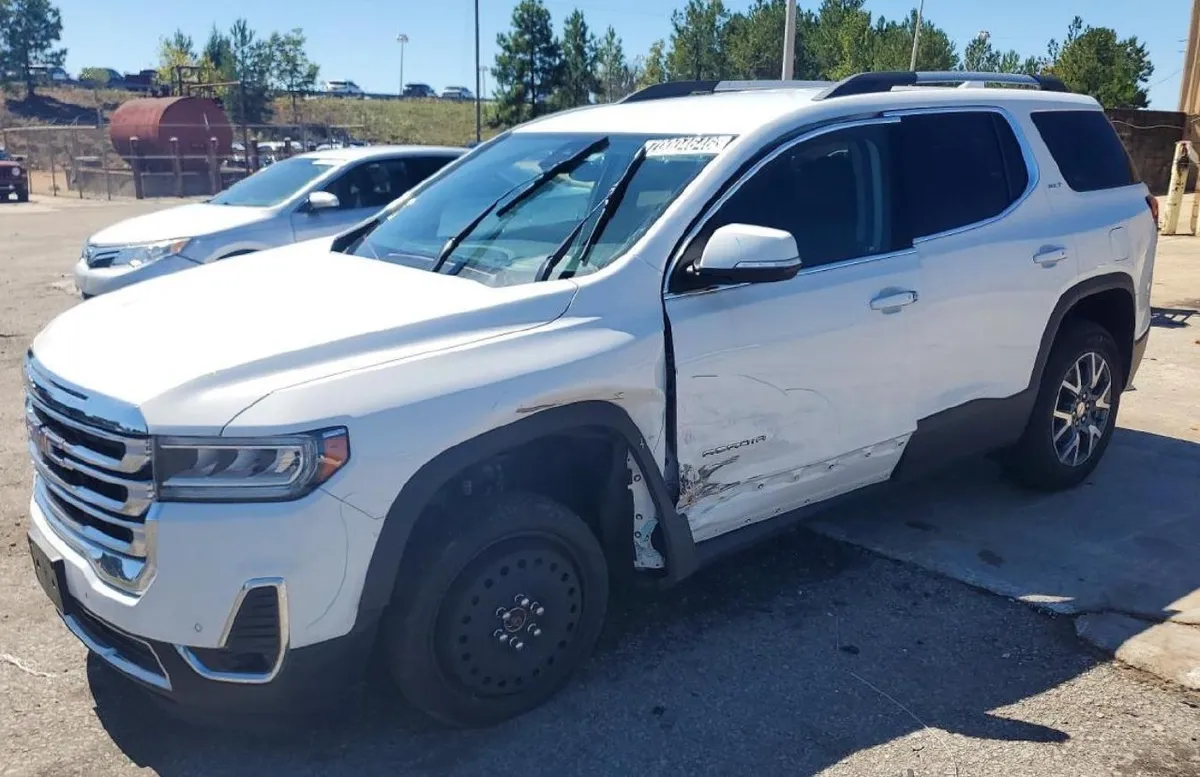 GMC ACADIA SLT 2023
