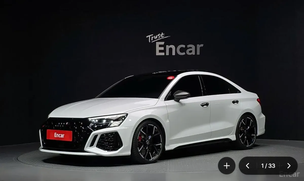 AUDI RS3 2023