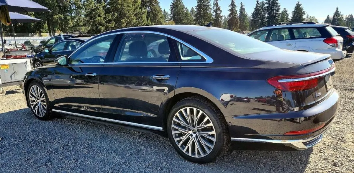 AUDI A8 L 2021