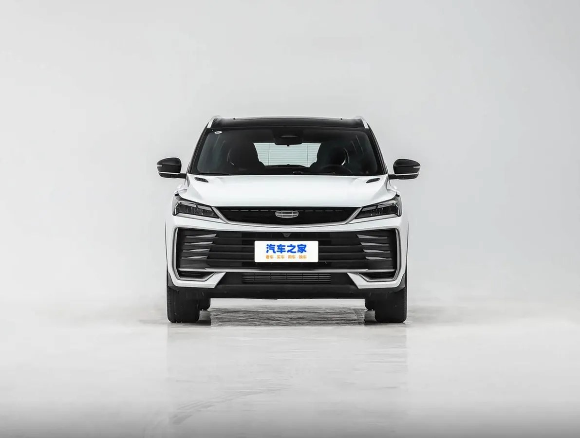GEELY COOLRAY 2026