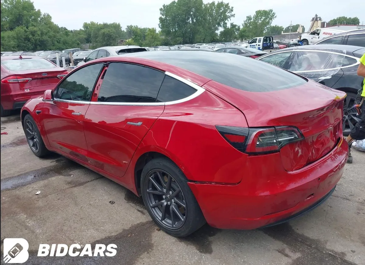 TESLA MODEL 3 STANDARD RANGE 2019