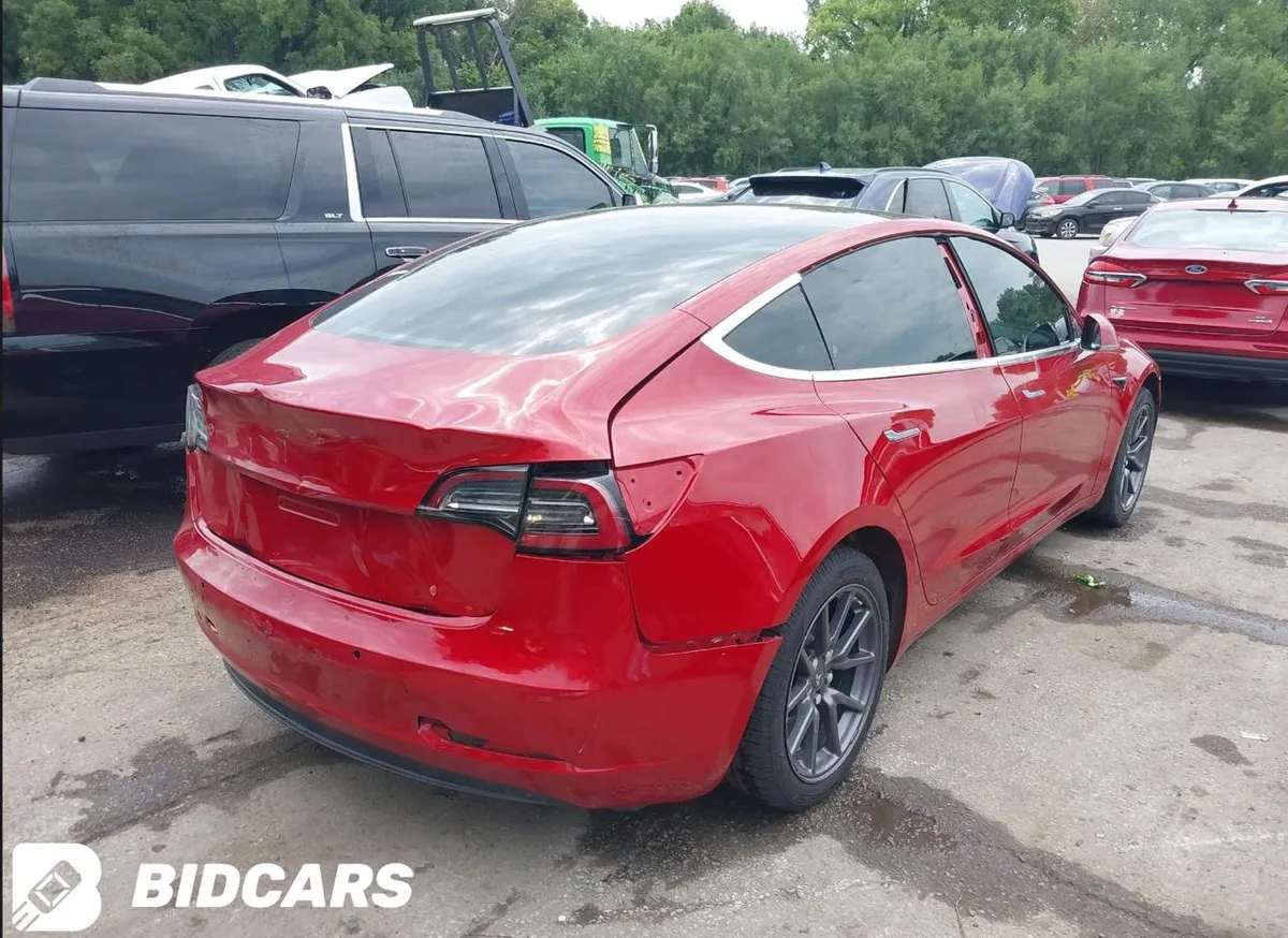 TESLA MODEL 3 STANDARD RANGE 2019