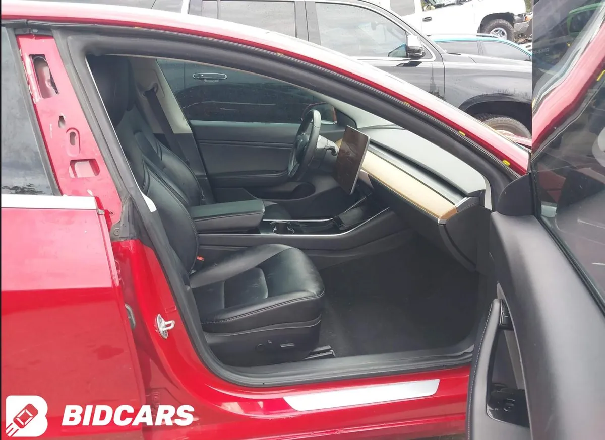 TESLA MODEL 3 STANDARD RANGE 2019