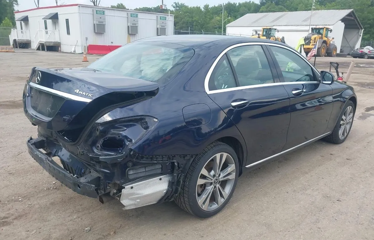 MERCEDES-BENZ C-CLASS C 300 2020