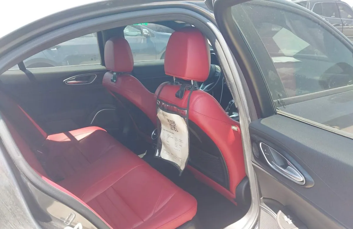 ALFA ROMEO GIULIA SPRINT 2022