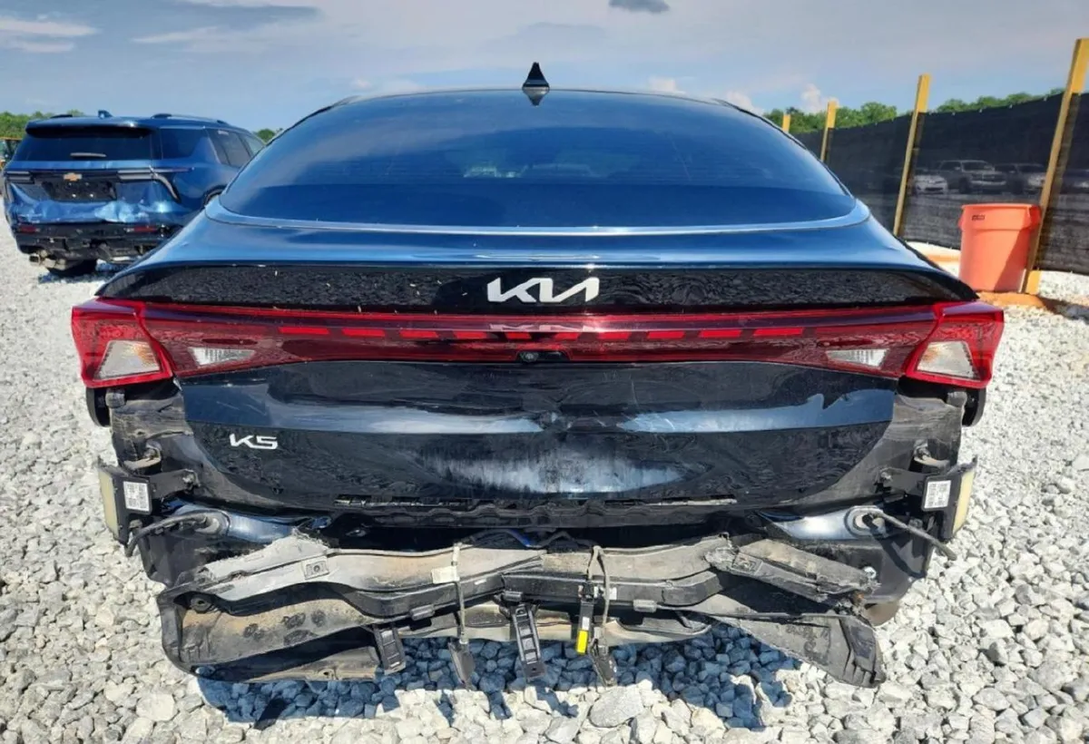 KIA K5 LXS 1 2022