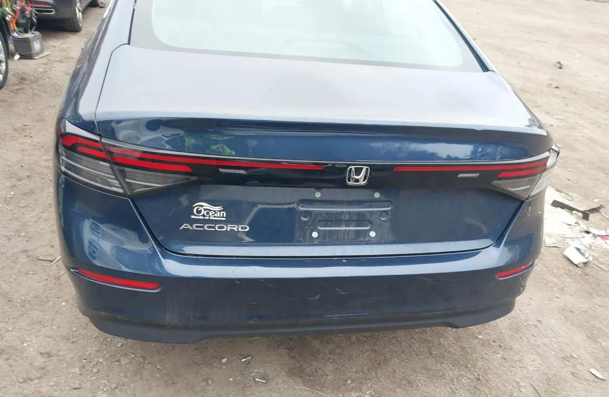 HONDA ACCORD EX 2024
