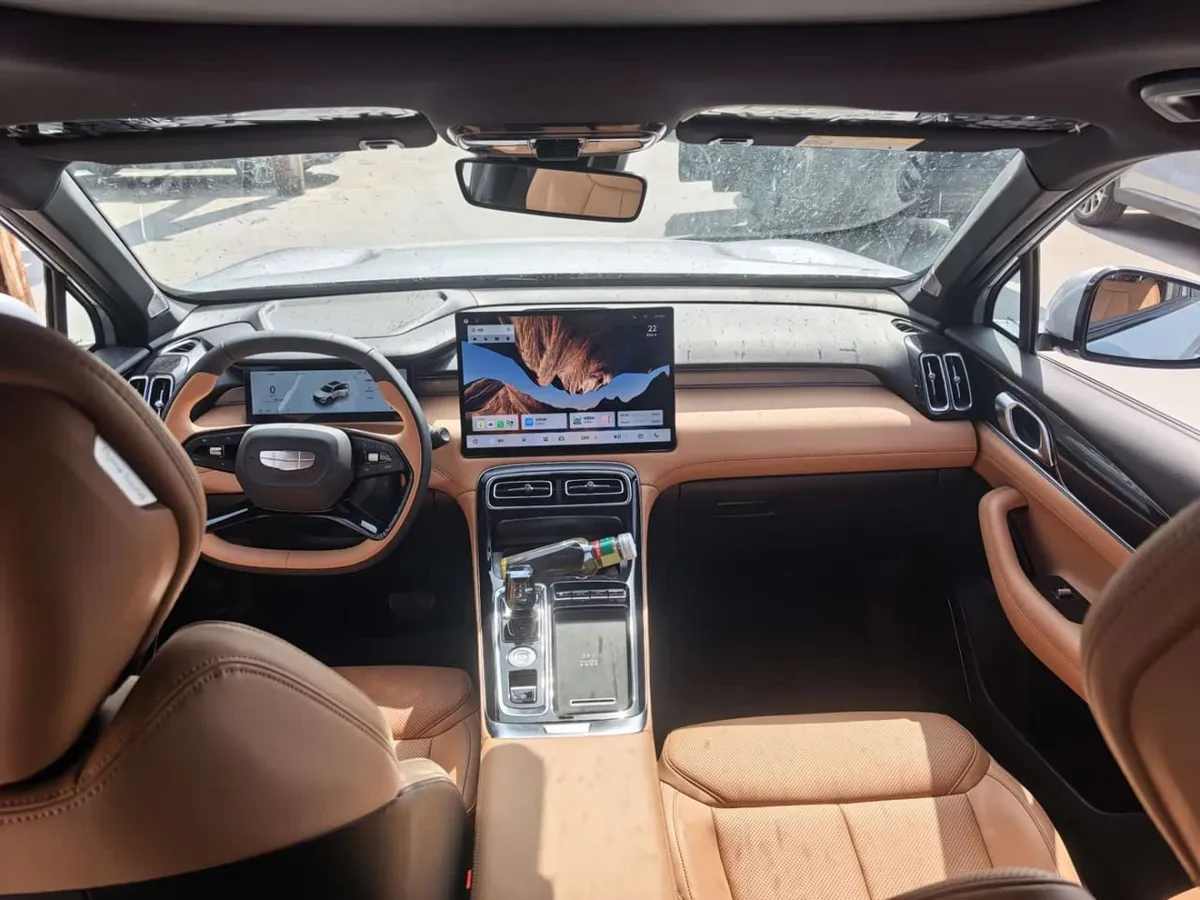 GEELY BOYUE L 2025
