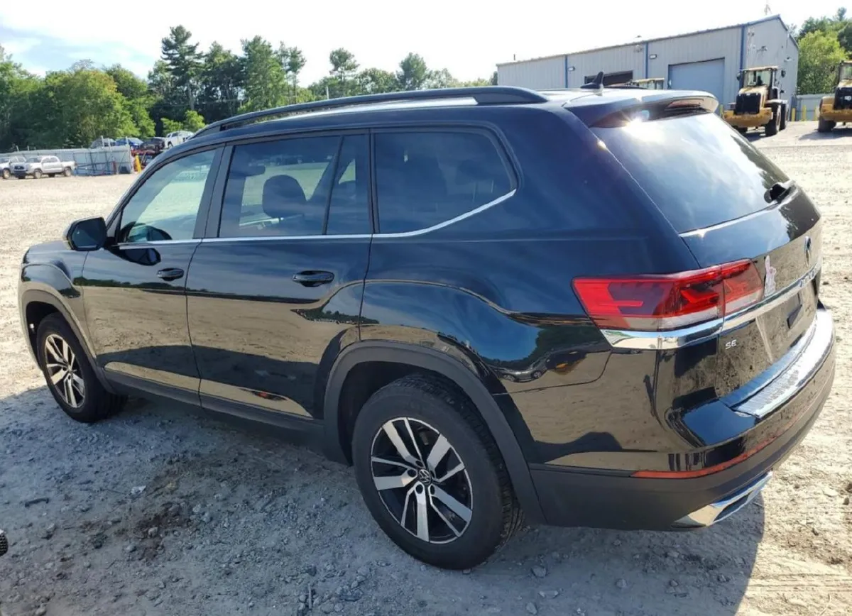 VOLKSWAGEN ATLAS SE 2023