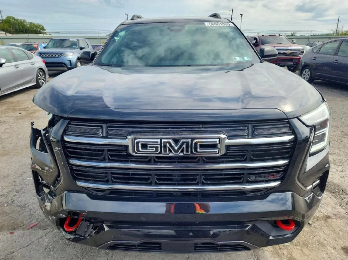 GMC TERRAIN AT4 AWD 1 2025