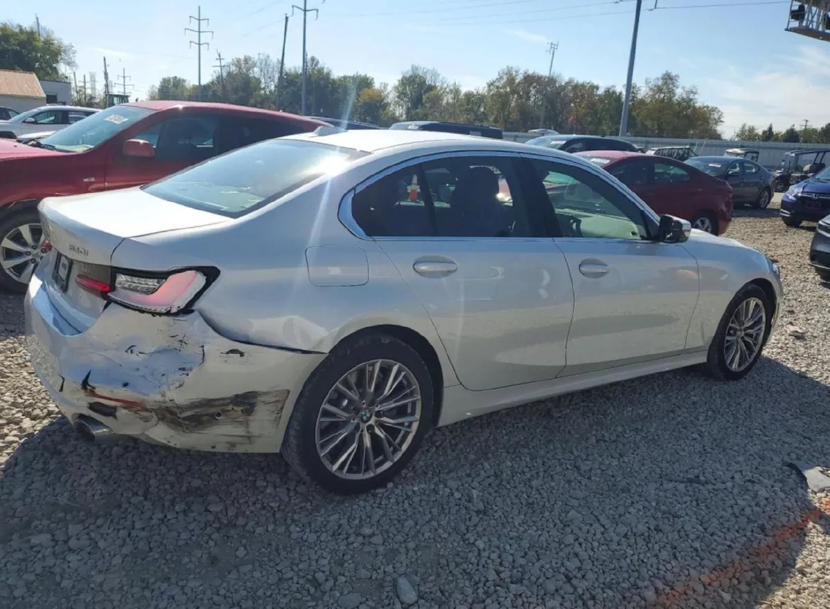 BMW 330I XDRIVE 2023