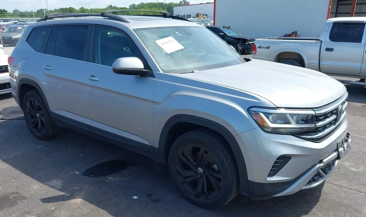 VOLKSWAGEN ATLAS 2.0T SE W/TECHNOLOGY 2022