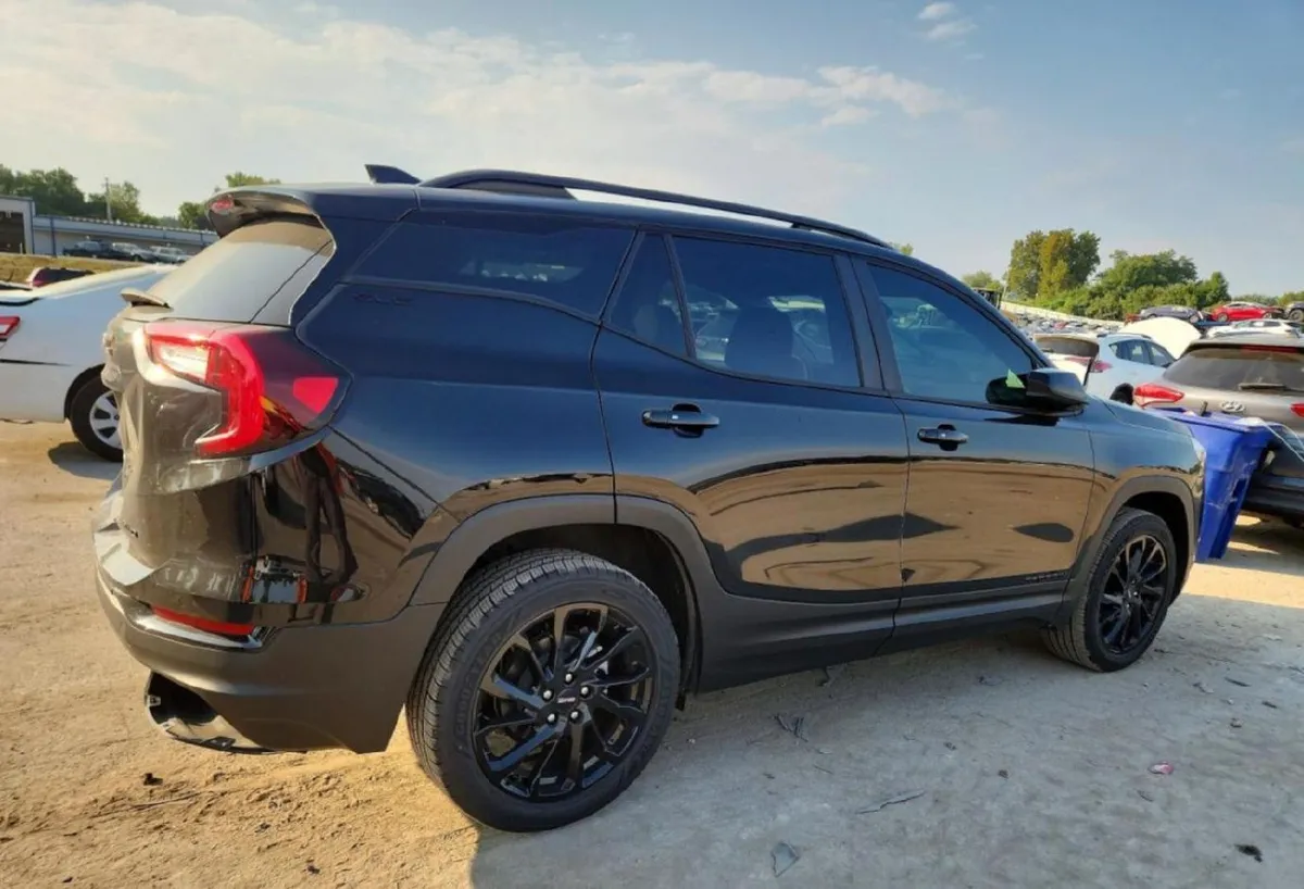 GMC TERRAIN SLE 2023