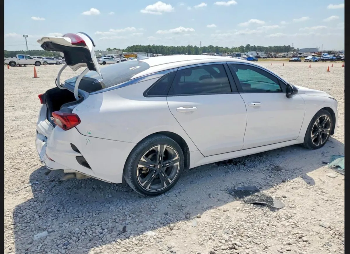 KIA K5 GT LINE 2023