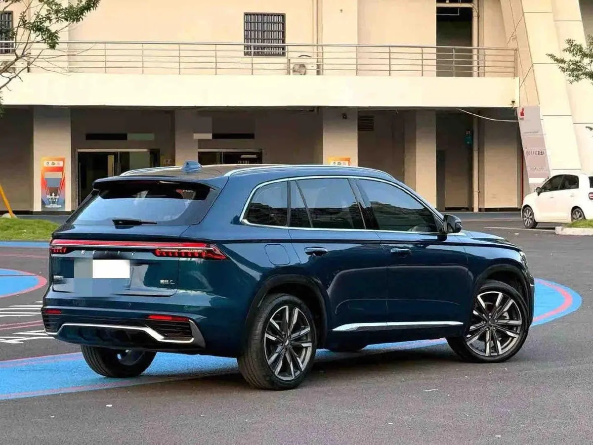 GEELY MONJARO PREMIUM 2022