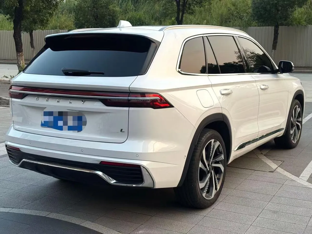 GEELY MONJARO 2023