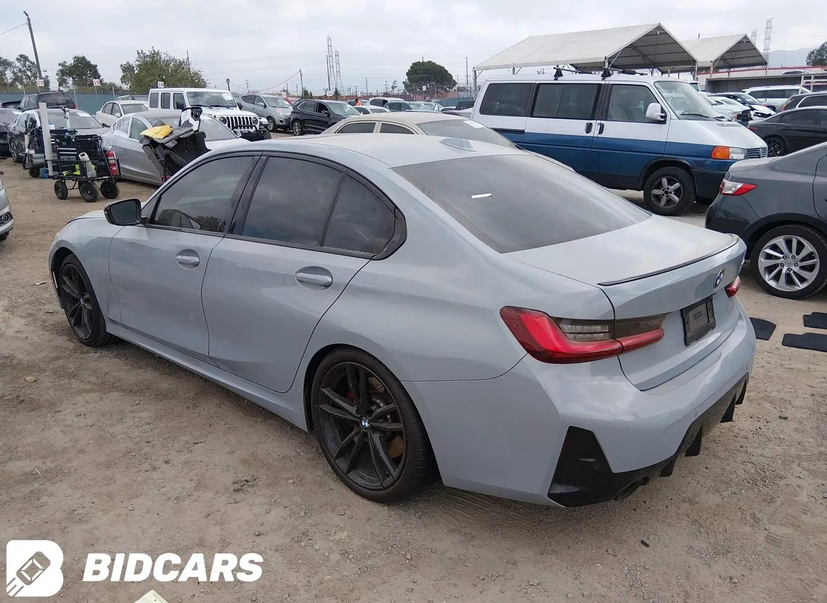BMW 330I 2023