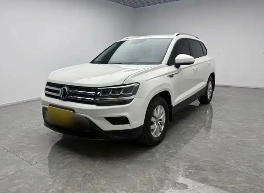 VOLKSWAGEN TAOS / FASHION EDITION 2023