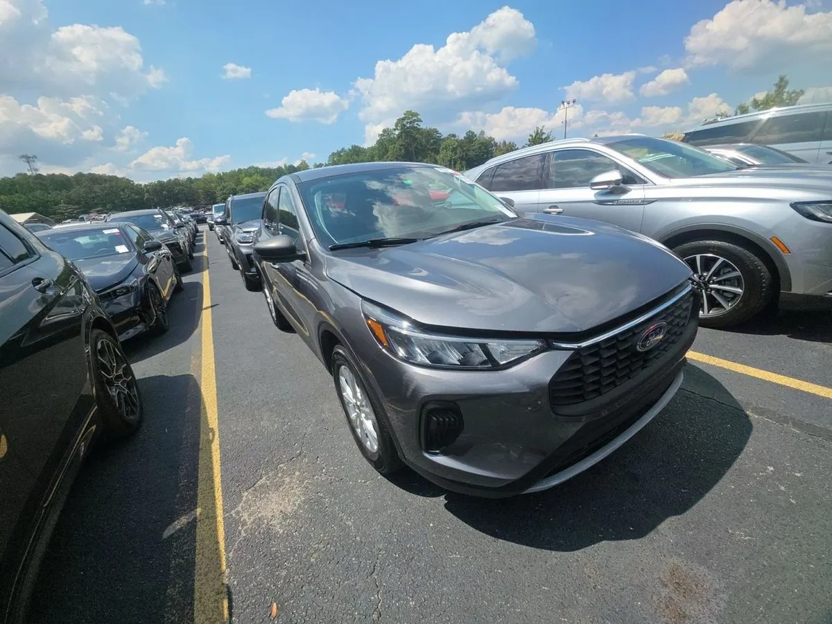 FORD ESCAPE ACTIVE 2023