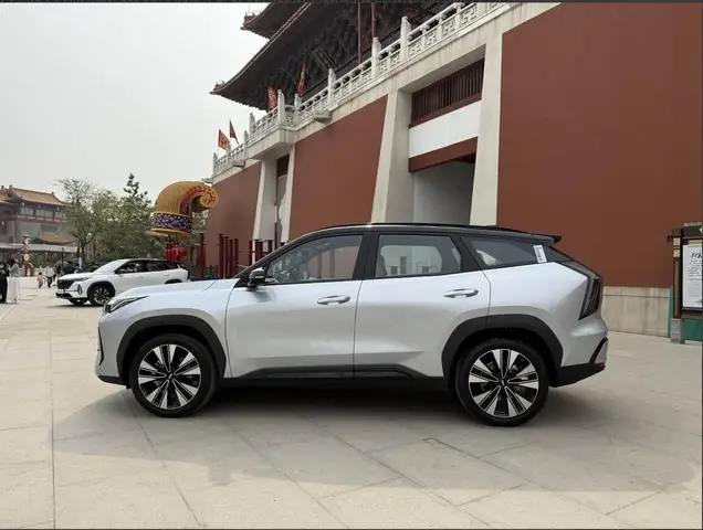 GEELY ATLAS L ATLAS PRO L 2026