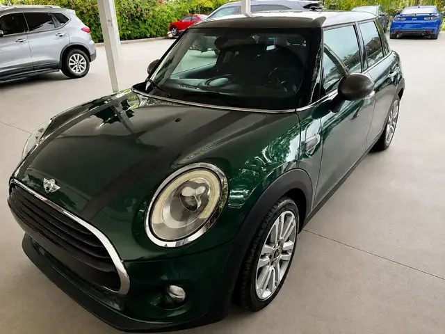 MINI COOPER HARDTOP 4 DOOR COOPER 2017