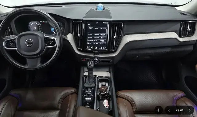 VOLVO XC60 INSCRIPTION 2019