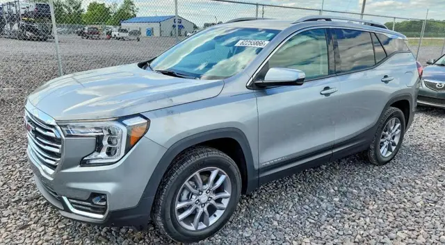 GMC TERRAIN SLT 2024