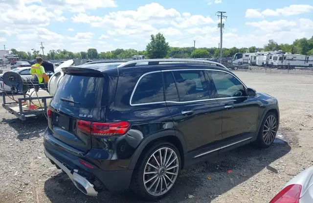 MERCEDES-BENZ GLB35 4MATIC 2022