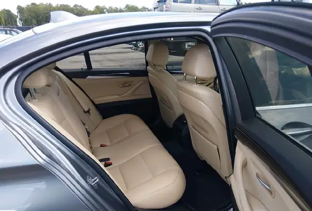 BMW 528I 2016