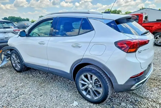 BUICK ENCORE ESSENCE 2022