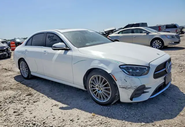 MERCEDES-BENZ E-CLASS 2022