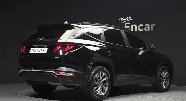 HYUNDAI TUCSON PREMIUM 2023