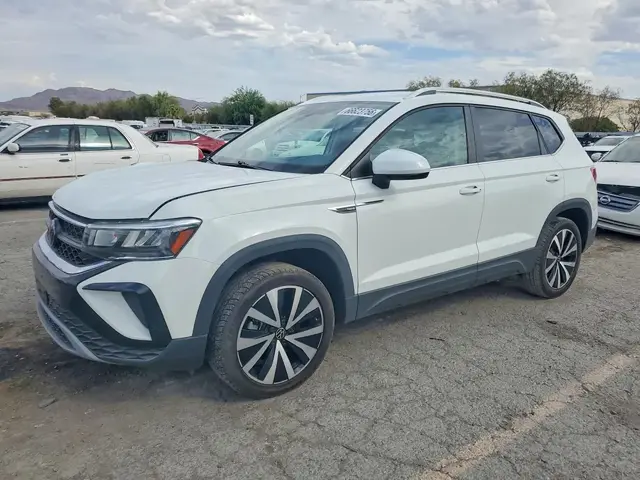 VOLKSWAGEN TAOS SE 2024