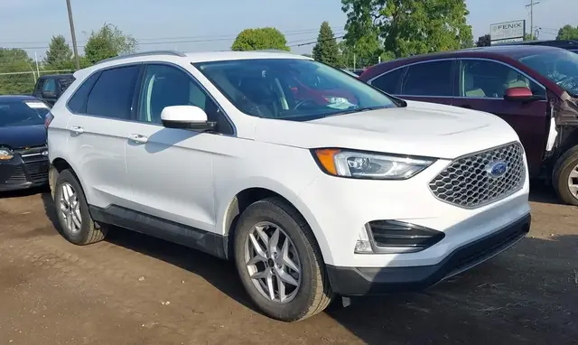 FORD EDGE SEL 2023