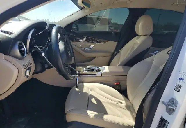 MERCEDES-BENZ C-CLASS C 300 2015
