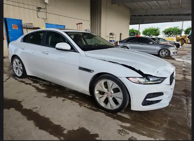 JAGUAR XE S 2019