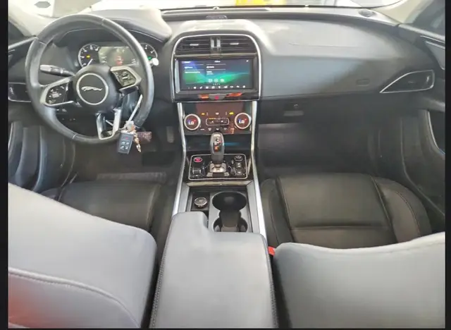 JAGUAR XE S 2019